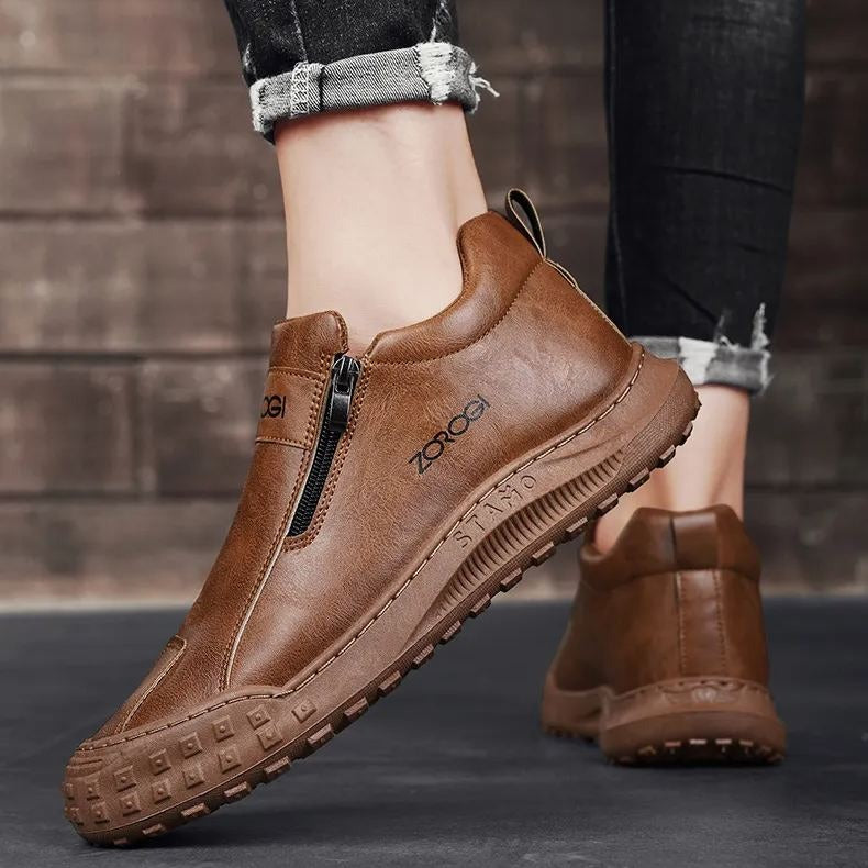 【⏰Dnes sleva 67 % - Končí brzy🔥】Protiskluzová a hřejivá turistická obuv ROOREN® - Vyrobena z italské hovězí kůže, s konstrukcí na podporu klenby, pohodlná a odolná, zmírňuje nepohodlí nohou!