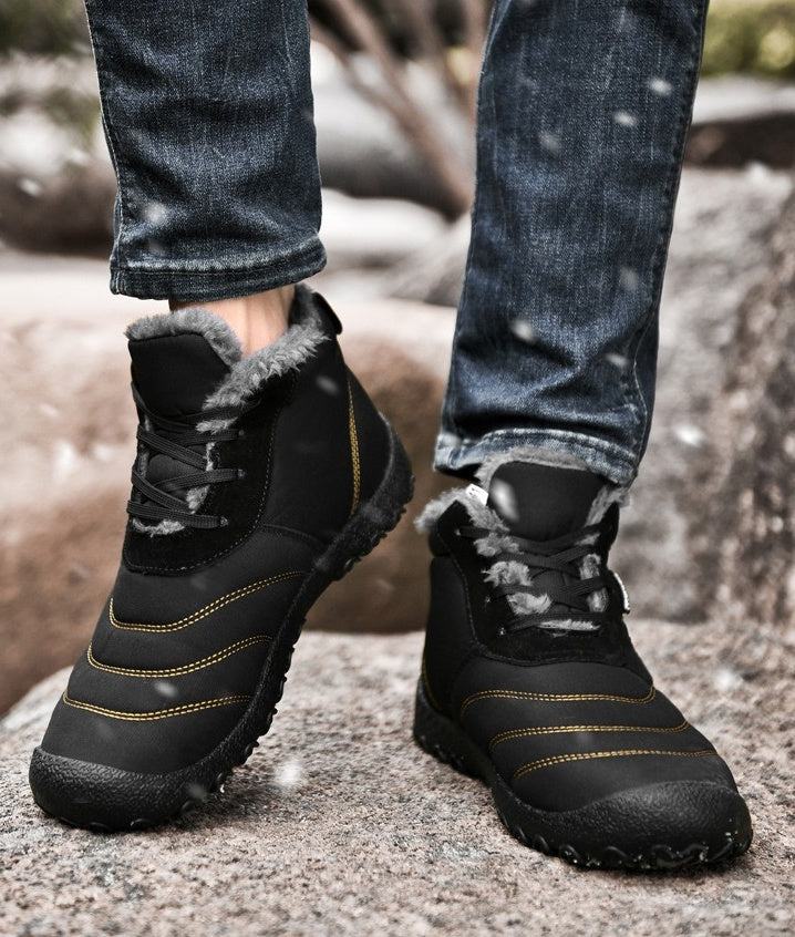 📣Časovno omejena ponudba danes - 70 % popust⏰: VERNOAN® , Ergonomsko oblikovani, varni in topli zimski ortopedski čevlji. 👍 Posebej zasnovani za moške, ki trpijo zaradi bolečin v stopalih, olajšajo hojo!