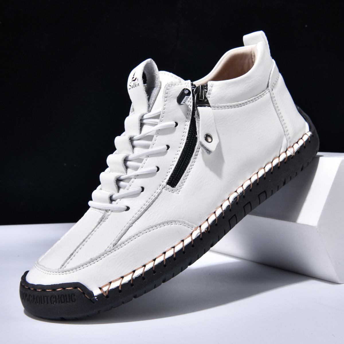 (🔥 Sleva 50 % – Nenechte si to ujít!) Kožené boty „Zero Fatigue“: Boční zip, podpora klenby a protiskluzová podrážka – Ergonomický design zmírňuje únavu.