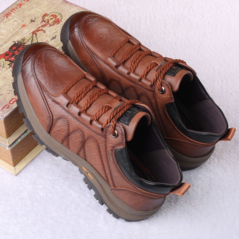 【⏰Dnes sleva 70 % - Končí brzy🔥】Protiskluzová a hřejivá turistická obuv ROOREN® - Vyrobena z italské hovězí kůže, s konstrukcí na podporu klenby, pohodlná a odolná, zmírňuje nepohodlí nohou!