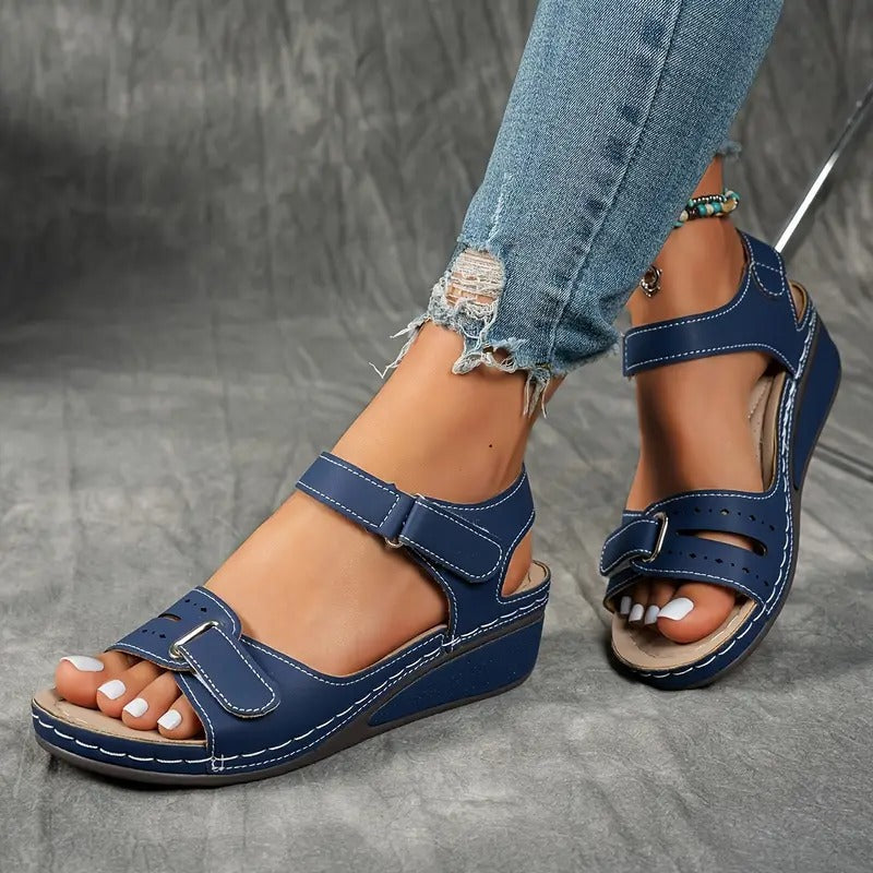 [🎁Dnes za poloviční cenu! Nenechte si to ujít!] Ergonomicky tvarované ortopedické sandály: chůze bez bolesti. 👞Zaručují větší pohodlí při chůzi.