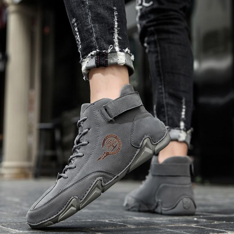 Plaxoo® | Offerta limitata: 50% di sconto!Stivali alti in pelle vera, unisex per uomini e donne!Sono scarpe ortopediche con supporto plantare ergonomico, suola antiscivolo e comodissime da indossare!
